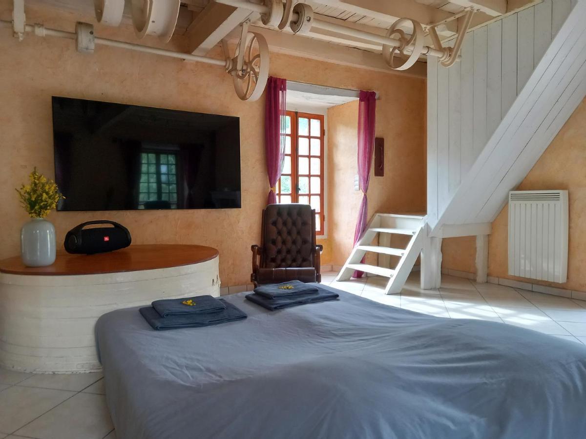 Moulin Menhirs & Zone Naturelle Protegee Saint-Just  Ngoại thất bức ảnh